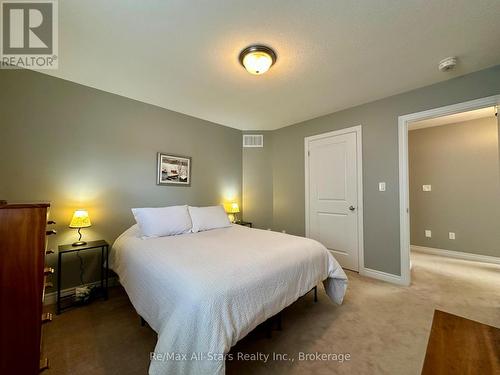 9 Briarwood Avenue, Kawartha Lakes (Lindsay), ON 