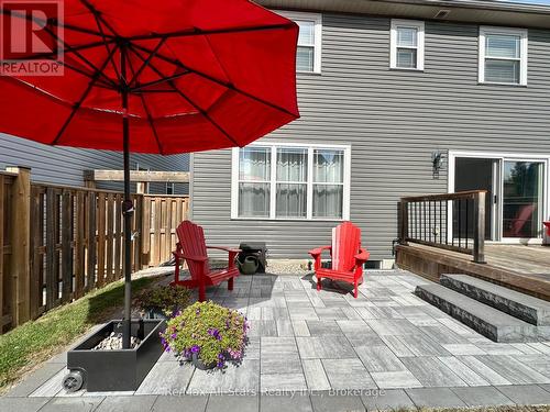 9 Briarwood Avenue, Kawartha Lakes (Lindsay), ON 