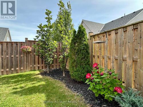 9 Briarwood Avenue, Kawartha Lakes (Lindsay), ON 