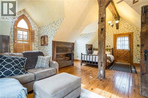 4 Buckingham Boulevard, Collingwood, ON 