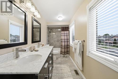 561 Cattail Court, Pickering, ON 