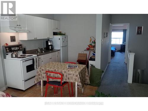 1191 Woodbine Avenue, Toronto, ON 