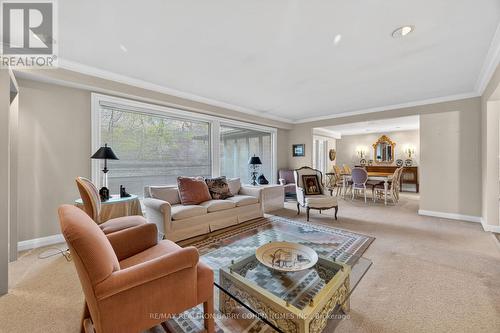 18 Brian Cliff Drive, Toronto, ON 