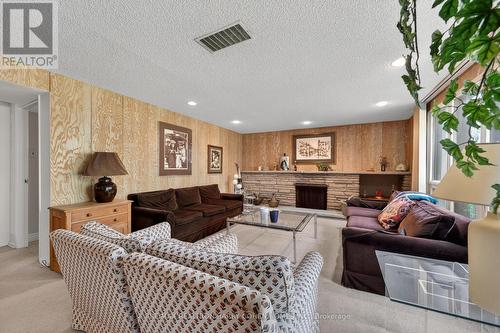18 Brian Cliff Drive, Toronto, ON 