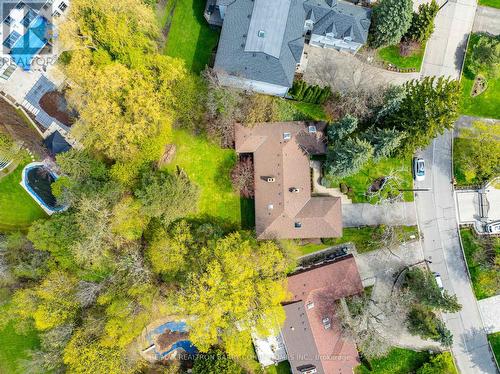 18 Brian Cliff Drive, Toronto, ON 