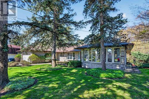 18 Brian Cliff Drive, Toronto, ON 