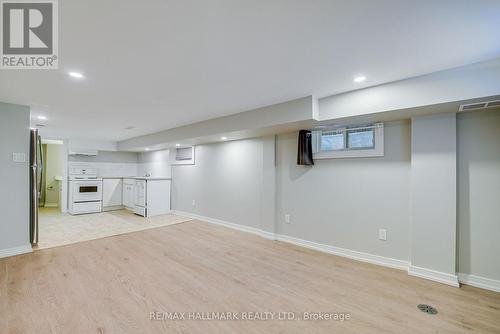 LOWER - 115 RAINSFORD ROAD , Toronto, Ontario M4L 3N8 5