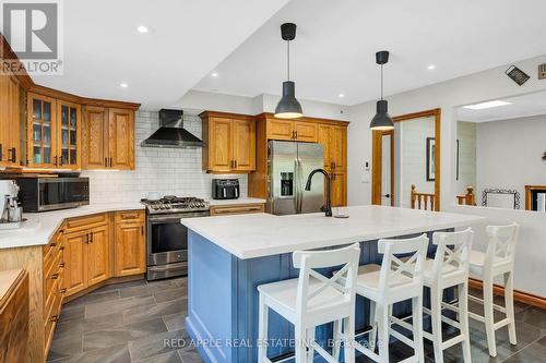 233 Sand Road, East Gwillimbury, ON 