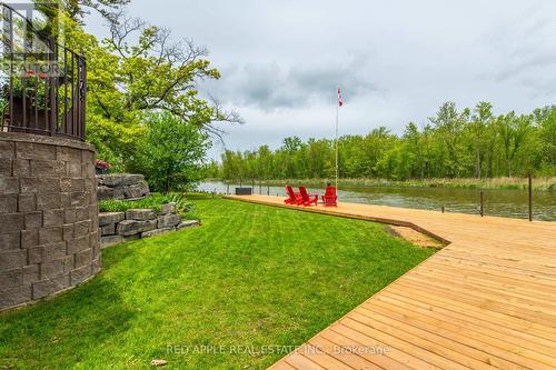 233 Sand Road, East Gwillimbury, ON 