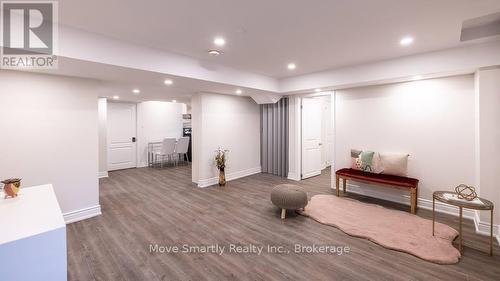 LOWER - 131 BENTWOOD CRESCENT , Vaughan, Ontario L4J 8R5