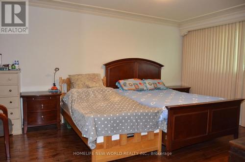 15 Brantley Crescent, Toronto, ON 