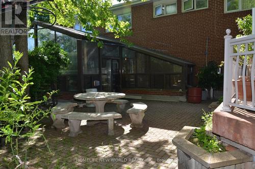 15 Brantley Crescent, Toronto, ON 