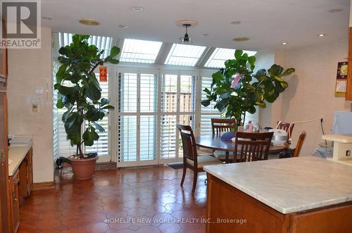 15 Brantley Crescent, Toronto, ON 