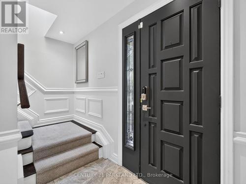1302 Hillview Crescent, Oakville, ON 
