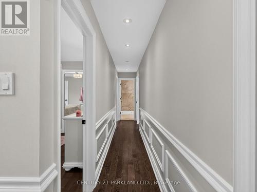 1302 Hillview Crescent, Oakville, ON 