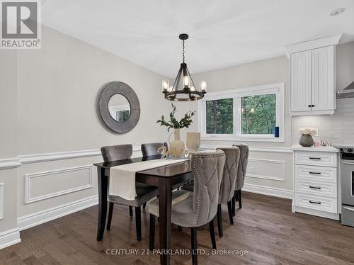 1302 Hillview Crescent, Oakville, ON 