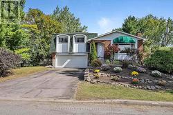 1533 PAYETTE DRIVE Ottawa, ON K1E 1S8