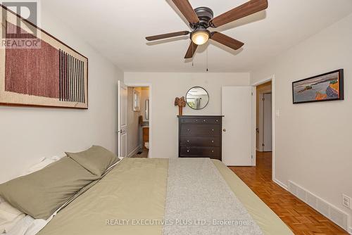 1533 Payette Drive, Ottawa, ON 