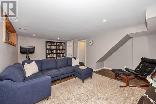 1533 Payette Drive, Ottawa, ON 