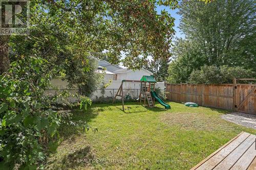 1533 Payette Drive, Ottawa, ON 