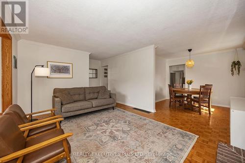 1533 Payette Drive, Ottawa, ON 
