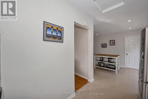1533 Payette Drive, Ottawa, ON 