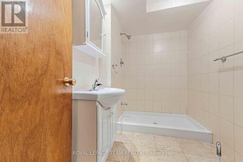 1515 Valmarie Avenue, Ottawa, ON 