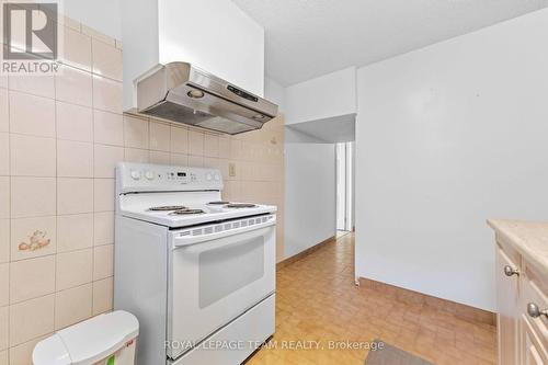 1515 Valmarie Avenue, Ottawa, ON 