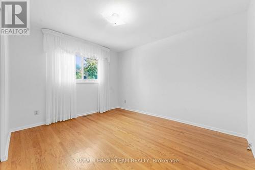 1515 Valmarie Avenue, Ottawa, ON 
