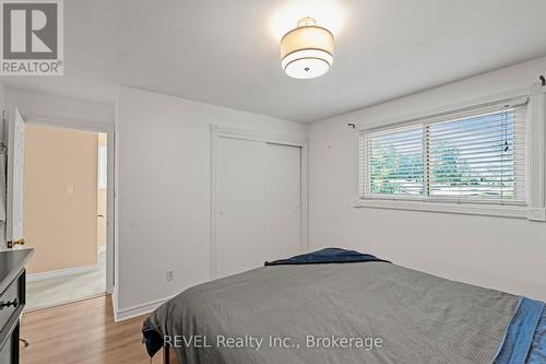 28 Black Knight Road, St. Catharines (Lakeport), ON 