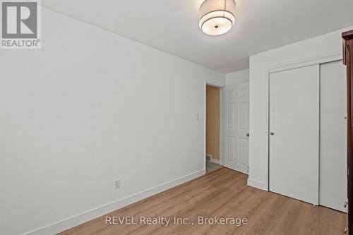 28 Black Knight Road, St. Catharines (Lakeport), ON 