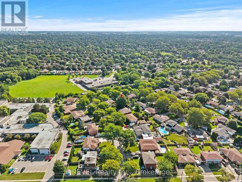 28 Black Knight Road, St. Catharines (Lakeport), ON 