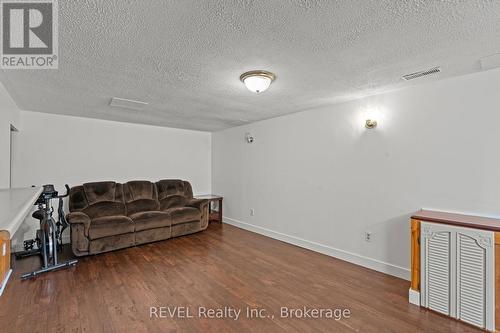 28 Black Knight Road, St. Catharines (Lakeport), ON 