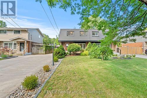 28 Black Knight Road, St. Catharines (Lakeport), ON 