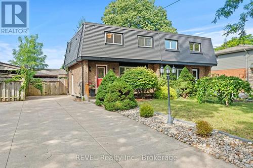 28 Black Knight Road, St. Catharines (Lakeport), ON 