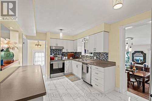 28 Black Knight Road, St. Catharines (Lakeport), ON 
