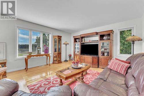 870 Highway 17 E, North Bay (Widdifield), ON 