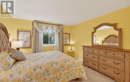 16 Baltray Crescent, Toronto, ON 