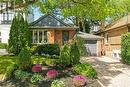 4 Lyndhurst Court, Toronto, ON 
