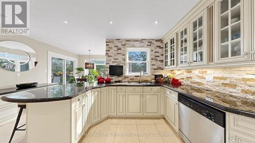 45 Pinnacle Road, Toronto, ON 