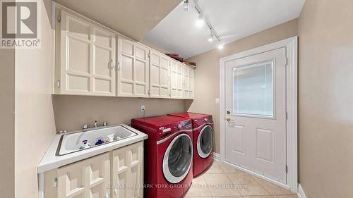 45 Pinnacle Road, Toronto, ON 