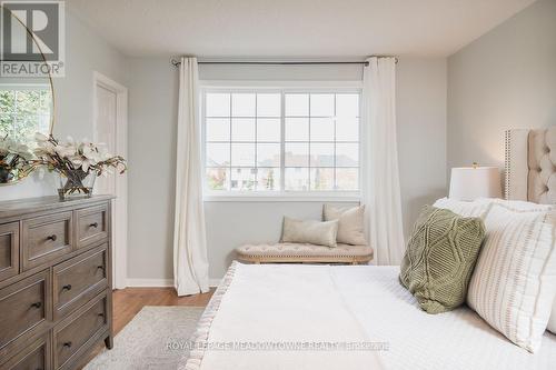 1147 Riddell Crescent, Milton, ON 