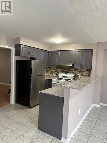 29 NEEDLEWOOD AVENUE , Brampton, Ontario L6R 2N3 3