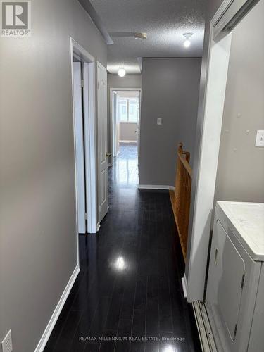 29 NEEDLEWOOD AVENUE , Brampton, Ontario L6R 2N3 4