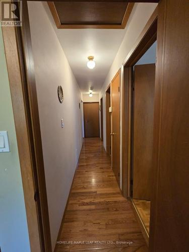 Hallway - 410 Lakeview Drive, Waterloo, ON 