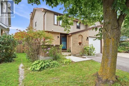 1917 - 1693 ATTAWANDARON ROAD , London North, Ontario N6G 3M7 3