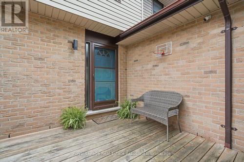1917 - 1693 ATTAWANDARON ROAD , London North, Ontario N6G 3M7 5
