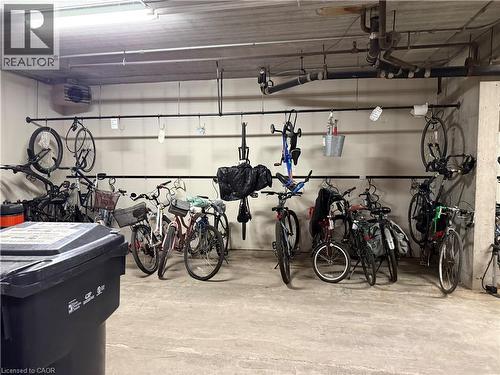 Garage - 20 Ellen Street Unit# 404, Waterloo, ON 