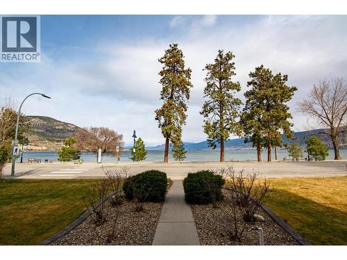578 Lakeshore Drive Unit# 203, Penticton, BC 