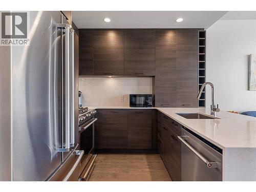 1181 Sunset Drive Unit# 1401, Kelowna, BC 